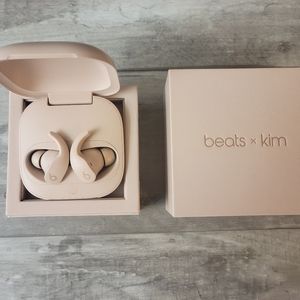 Beats by Kim Kardashian